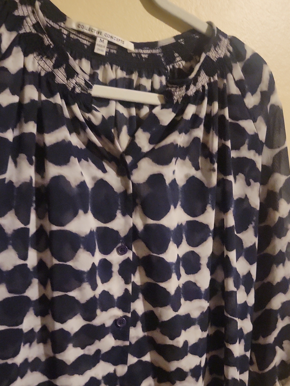 Collective Concepts Navy and White Patterned Tunic Top - Picture 2 of 3